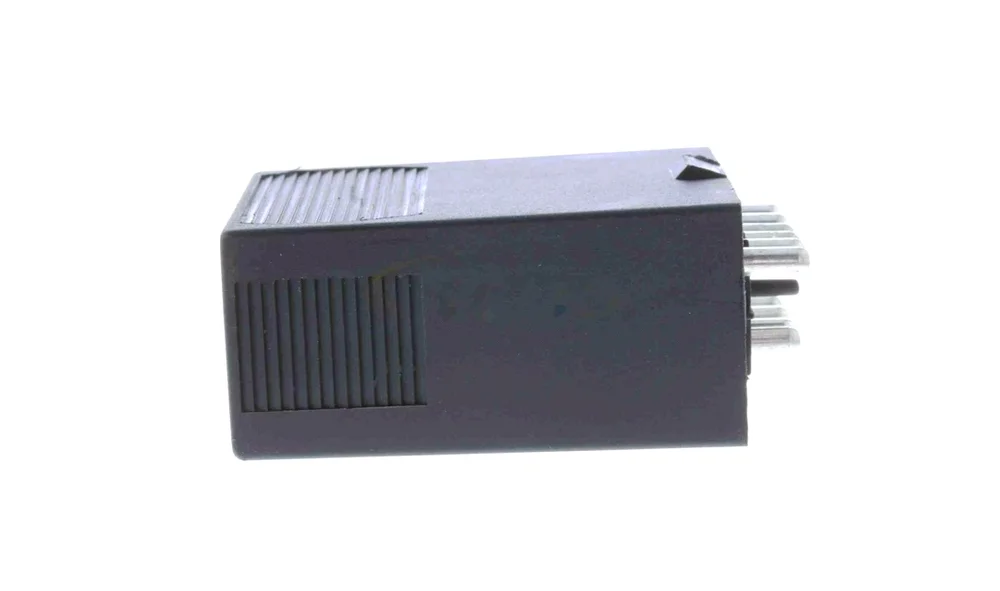 Relè, bensinpumpe – V30-71-0026 – (Vemo) v:9338306
